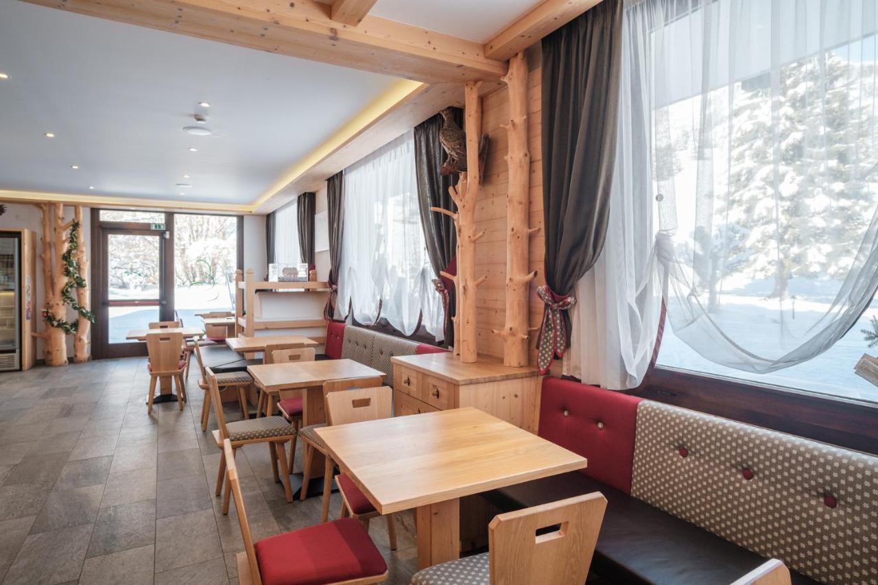 Hotel Piccola Baita Molveno Buitenkant foto